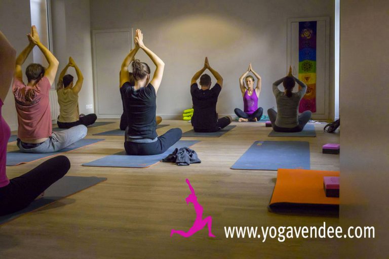 yoga vendee la rocher sur yon yoga entreprise evenement stage manifestation cour sejour atelier prof
