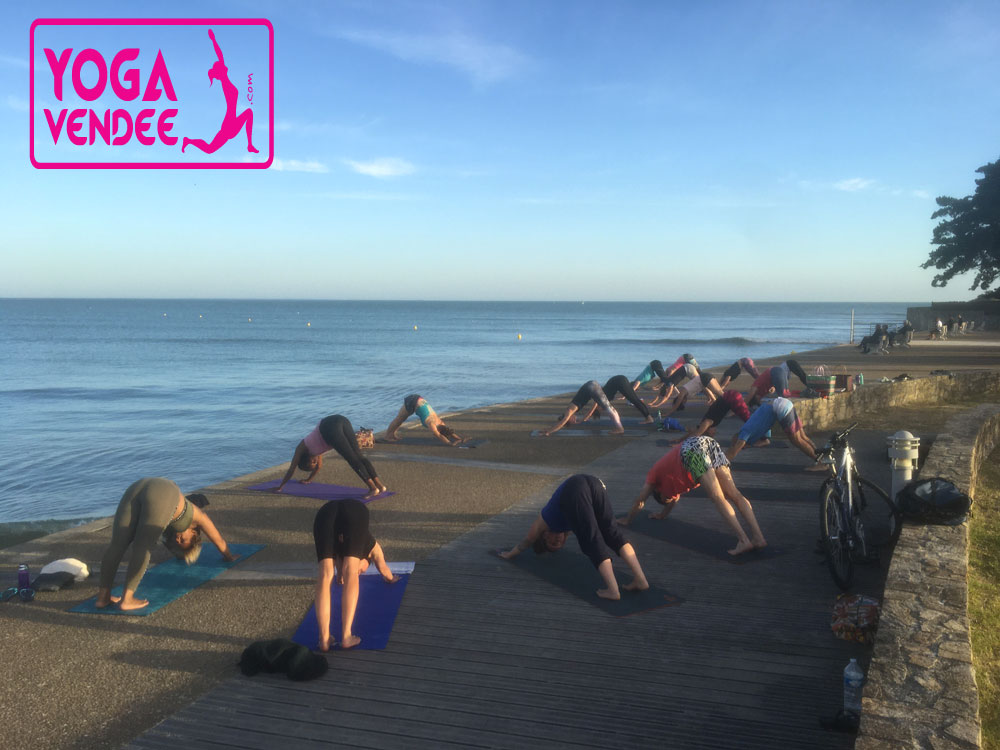 yoga sunset 108 salutation soleil en vendée france